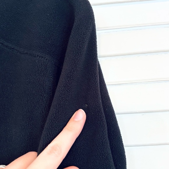 Mountain Hardwear Black Fleece Zip Front Jacket Coat Size 6 - Picture 3 of 6